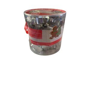 Wilton 18 Piece Cookie Cutter Set Christmas Holiday Baking